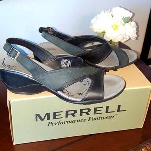 Merrell Black Leather Comfort Sandals sz 9‎ in box